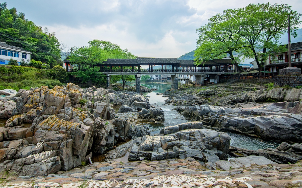 余姚鹿亭中村景区